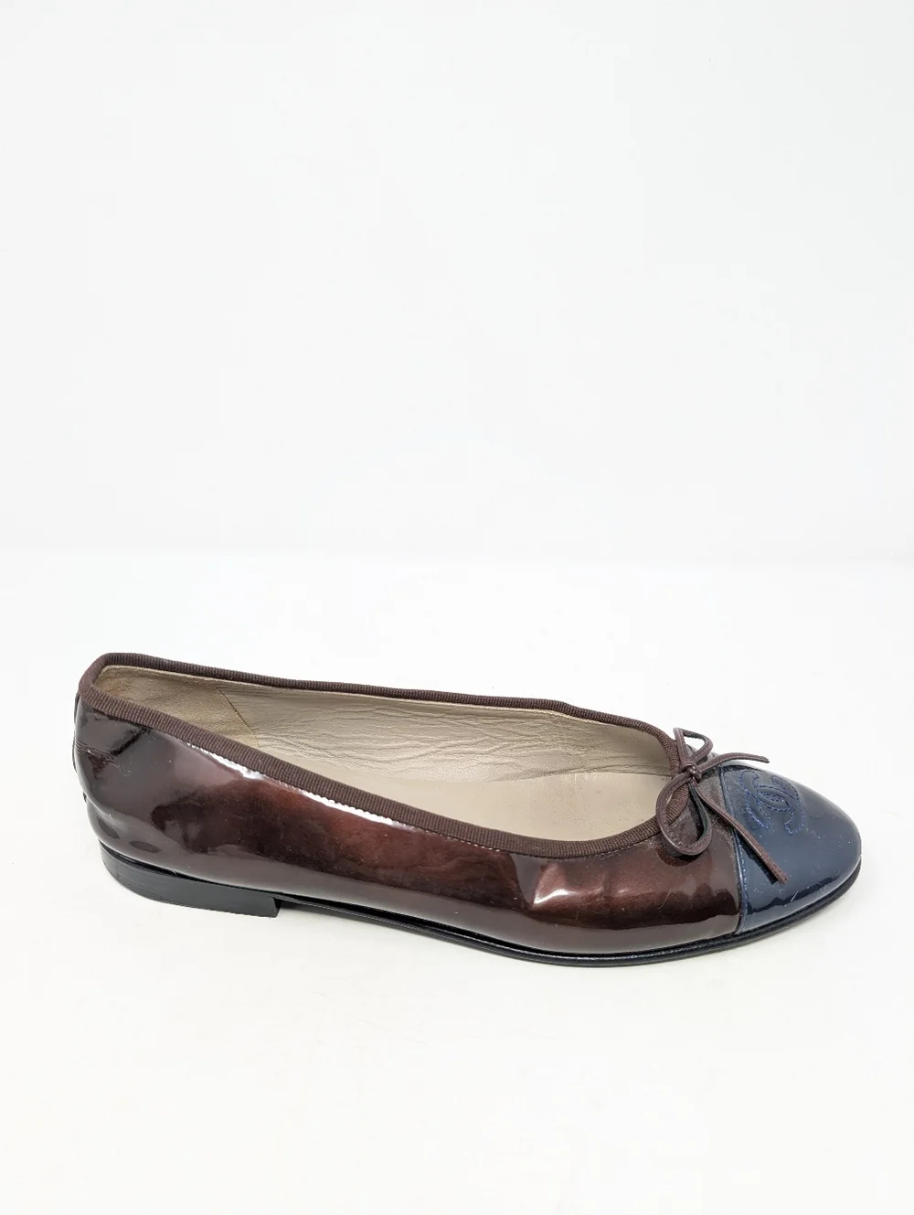 Chanel CC Patent Leather Ballet Flats Brown Blue Size 39.5